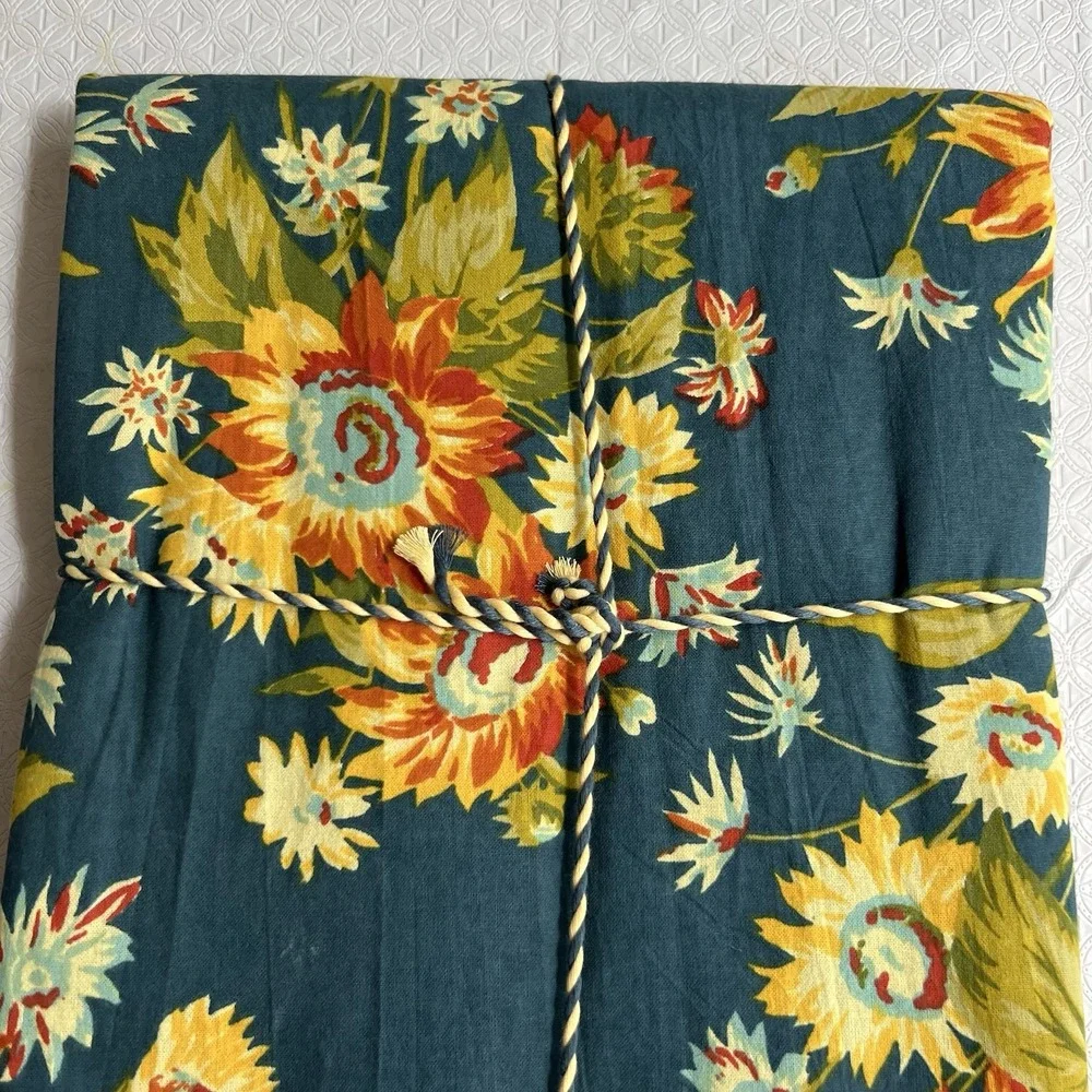 APRIL CORNELL - MARGUERITE - TEAL GOLD ORANGE FLORAL - 60 x 84  TABLECLOTH  NEW